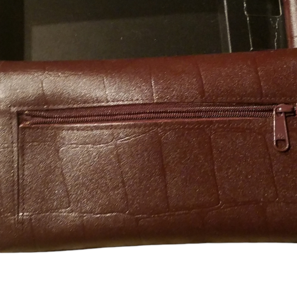 NEW LEATHER WALLET - Picture 2 of 6